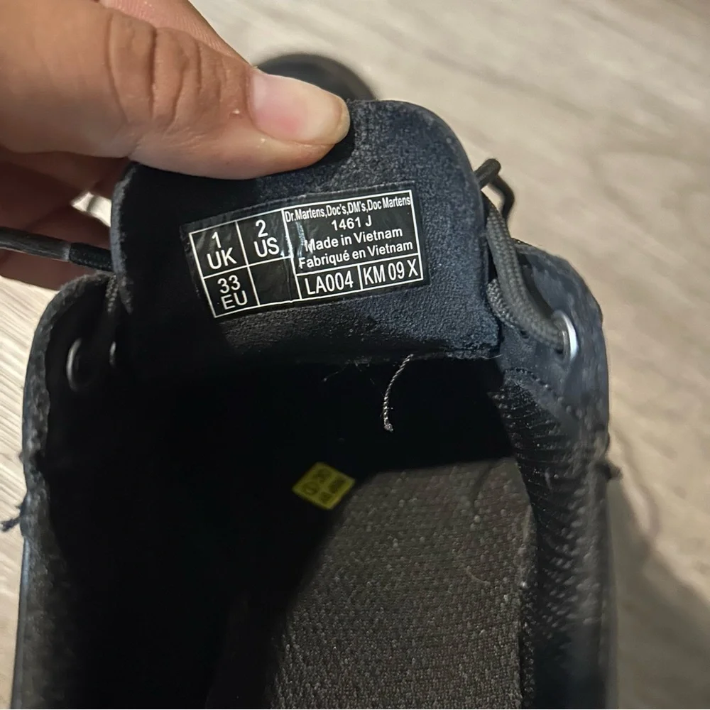 Dr.Martens Low Top Leather Shoe